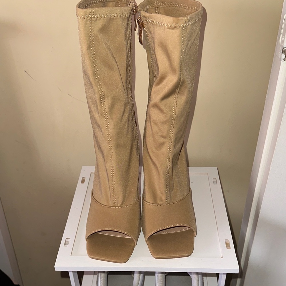 Tan Women's Open Toe Boots